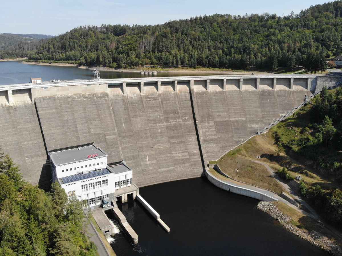 Vír: vodní mlýnek a vyhlídka na přehradu&nbsp;🇨🇿