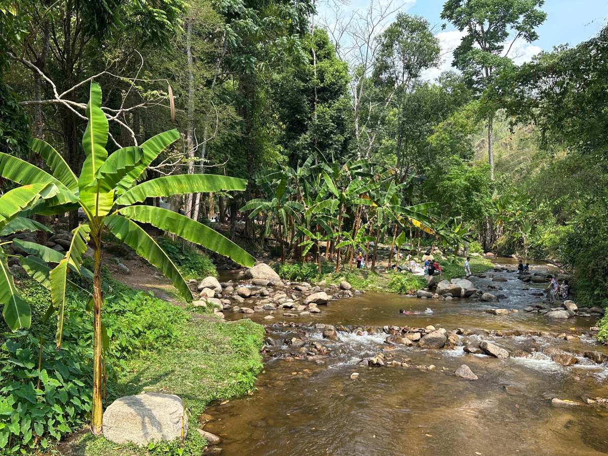 NP Chae Son: termální prameny, které uvaří i vejce!&nbsp;🇹🇭